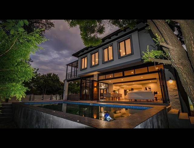 4 BEDROOM HOUSE FOR SALE IN MIDSTREAM ESTATE